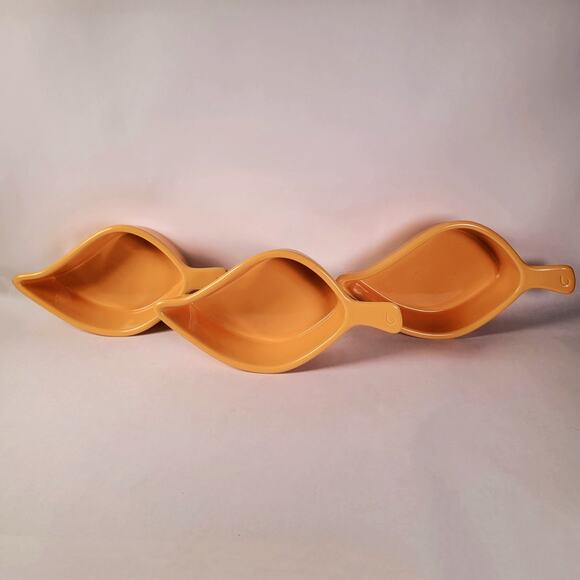 Chantal Ramekin Leaf 12-Ounce Bakeware Baking Dish Orange Enamel 93-LO15 Setof 3 - Picture 1 of 10